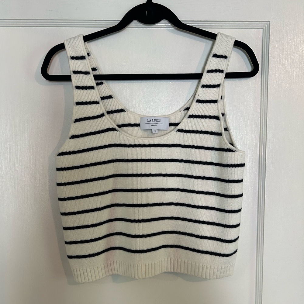 La ligne summer cropped sweater tank 🐅☀️